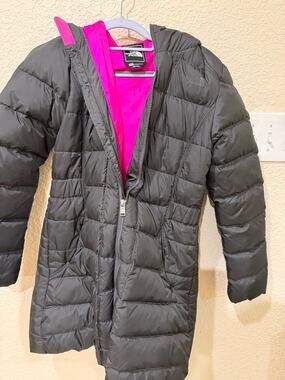 North Face Down PUff Parka. Black with pink interior and hood.